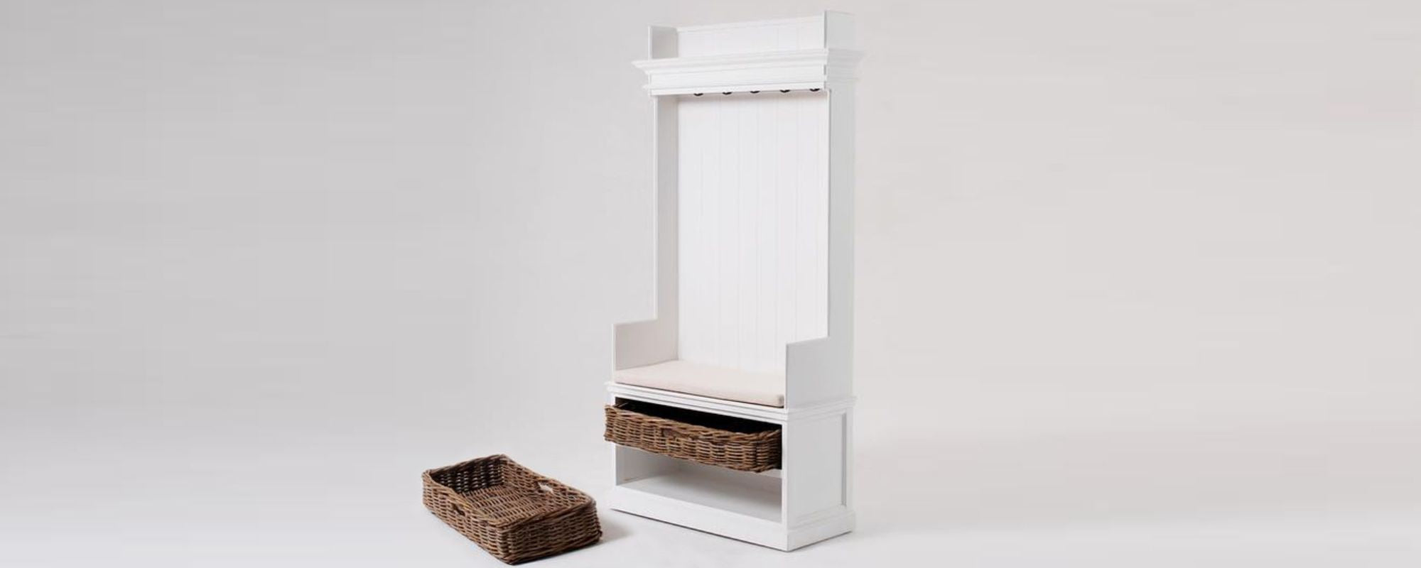 Coat-hanger-unit