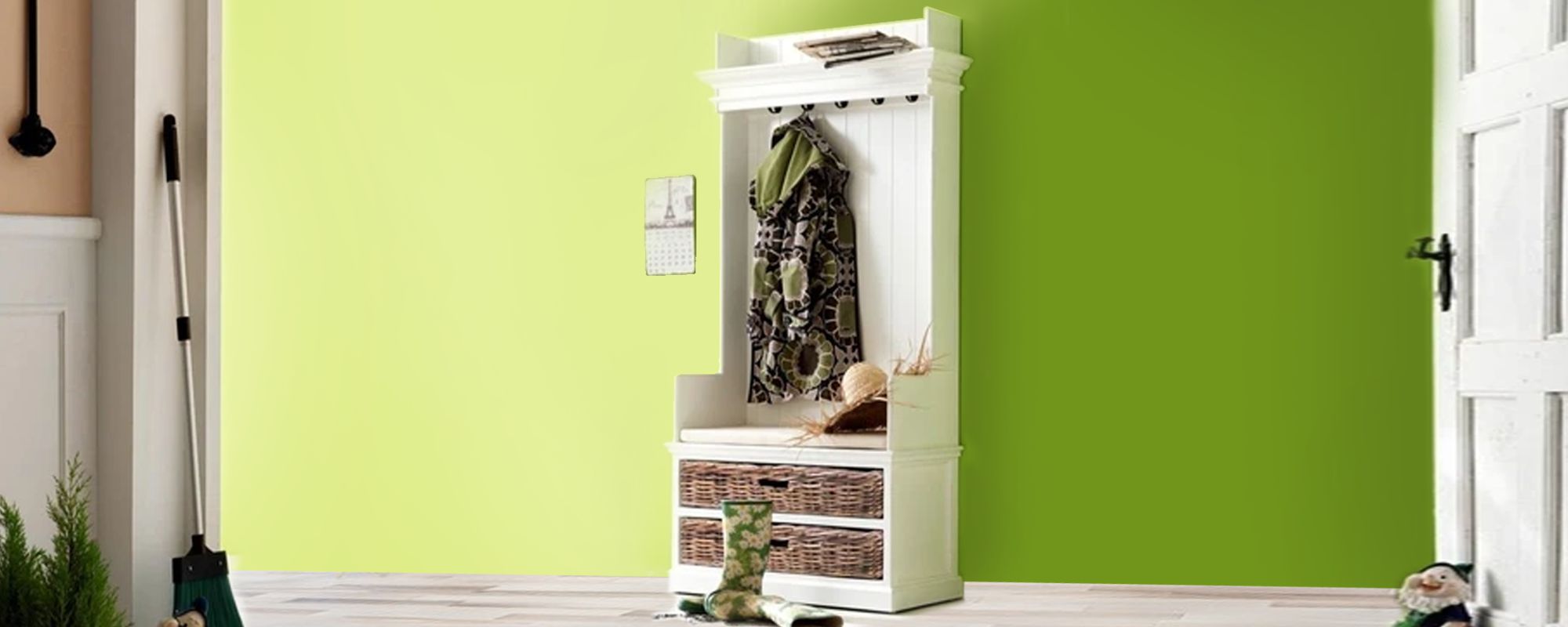 CHOOSE COAT UNITS TO TIDY UP YOUR ENTRYWAY IN HOMES