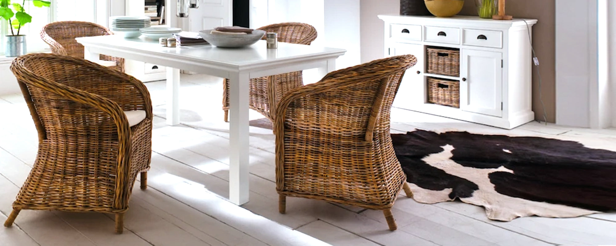 living-room-buffet