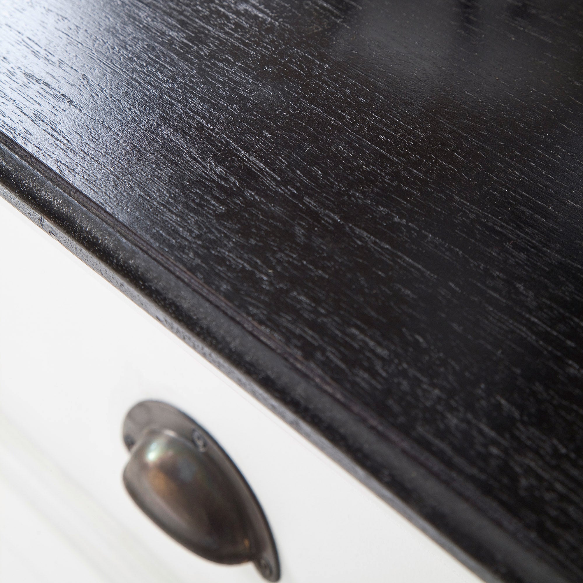 Halifax Contrast Buffet - White with Black Top