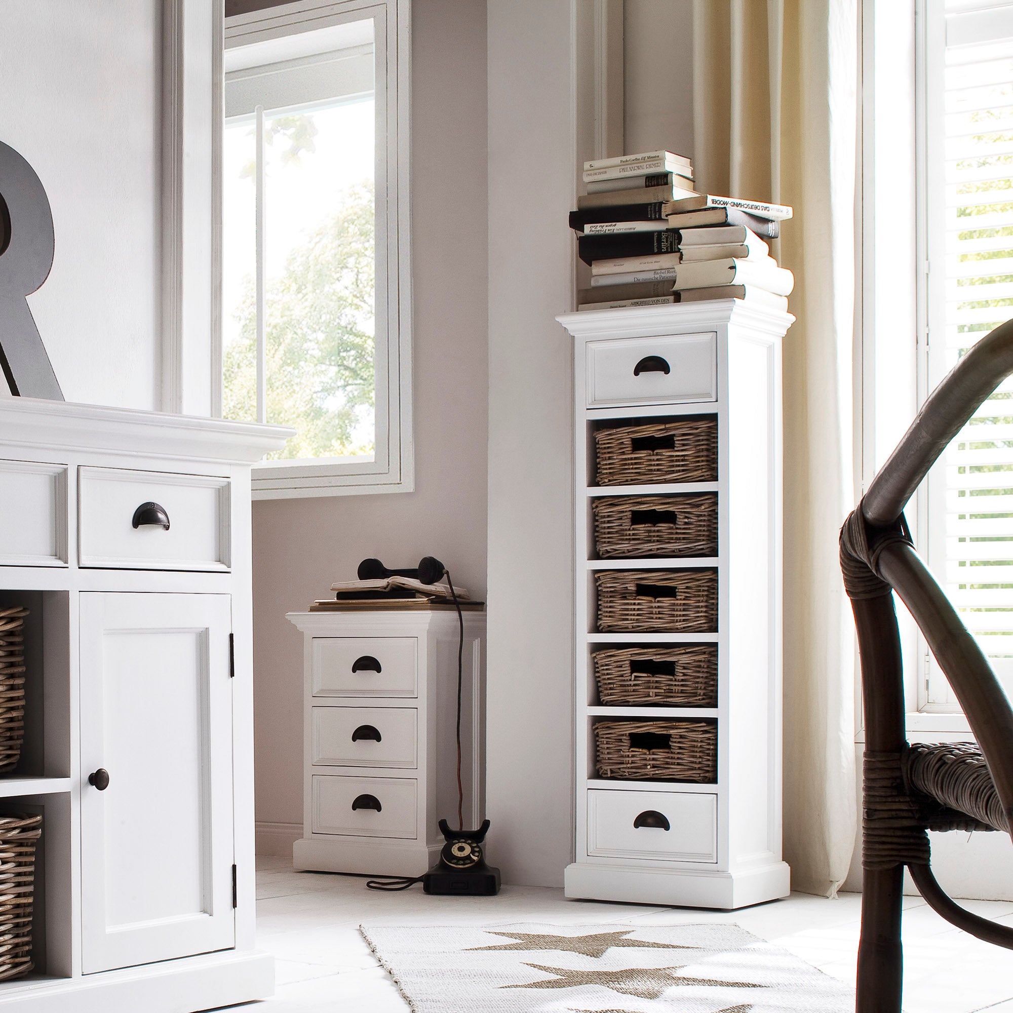 Halifax Storage Unit 5 Rattan Baskets- White