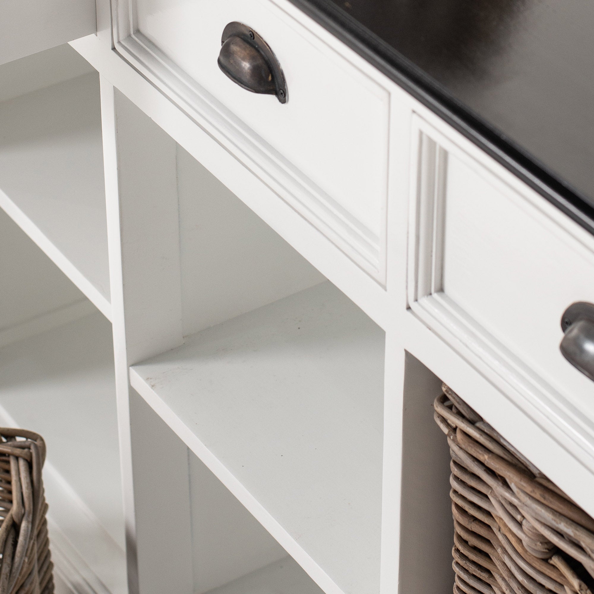 Halifax Contrast Buffet with 4 Baskets