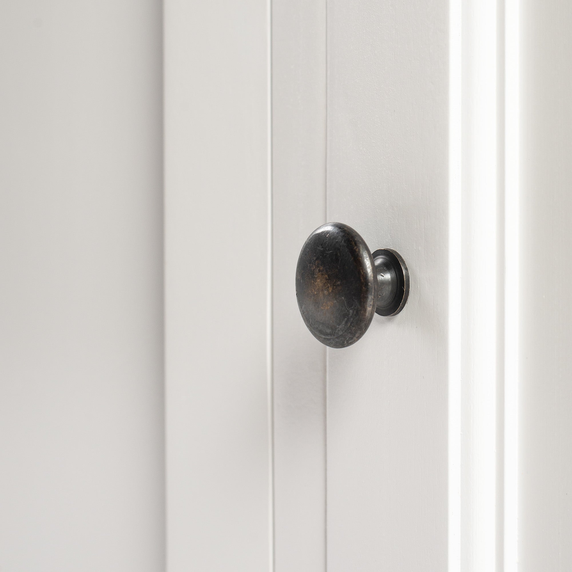 Buffet with 4 Doors 3 Drawers - Classic White & Black