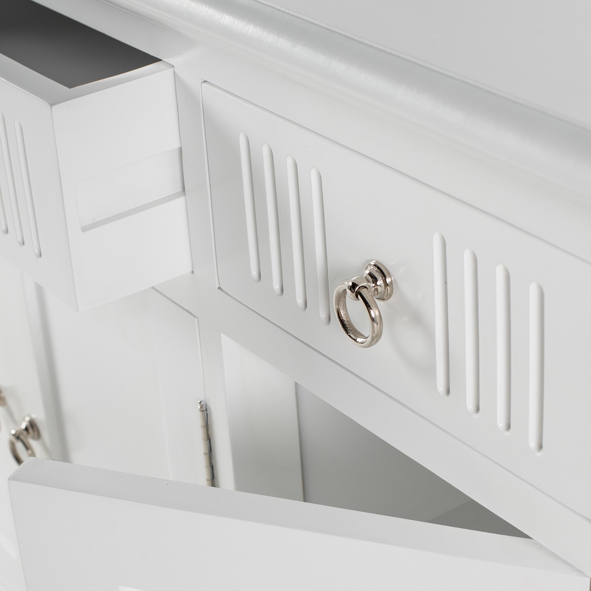 Skansen Buffet with 5 Doors