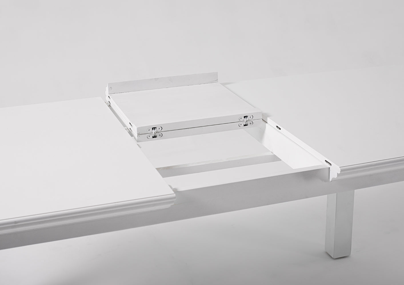 Halifax Extension Dining Table 160cm - White