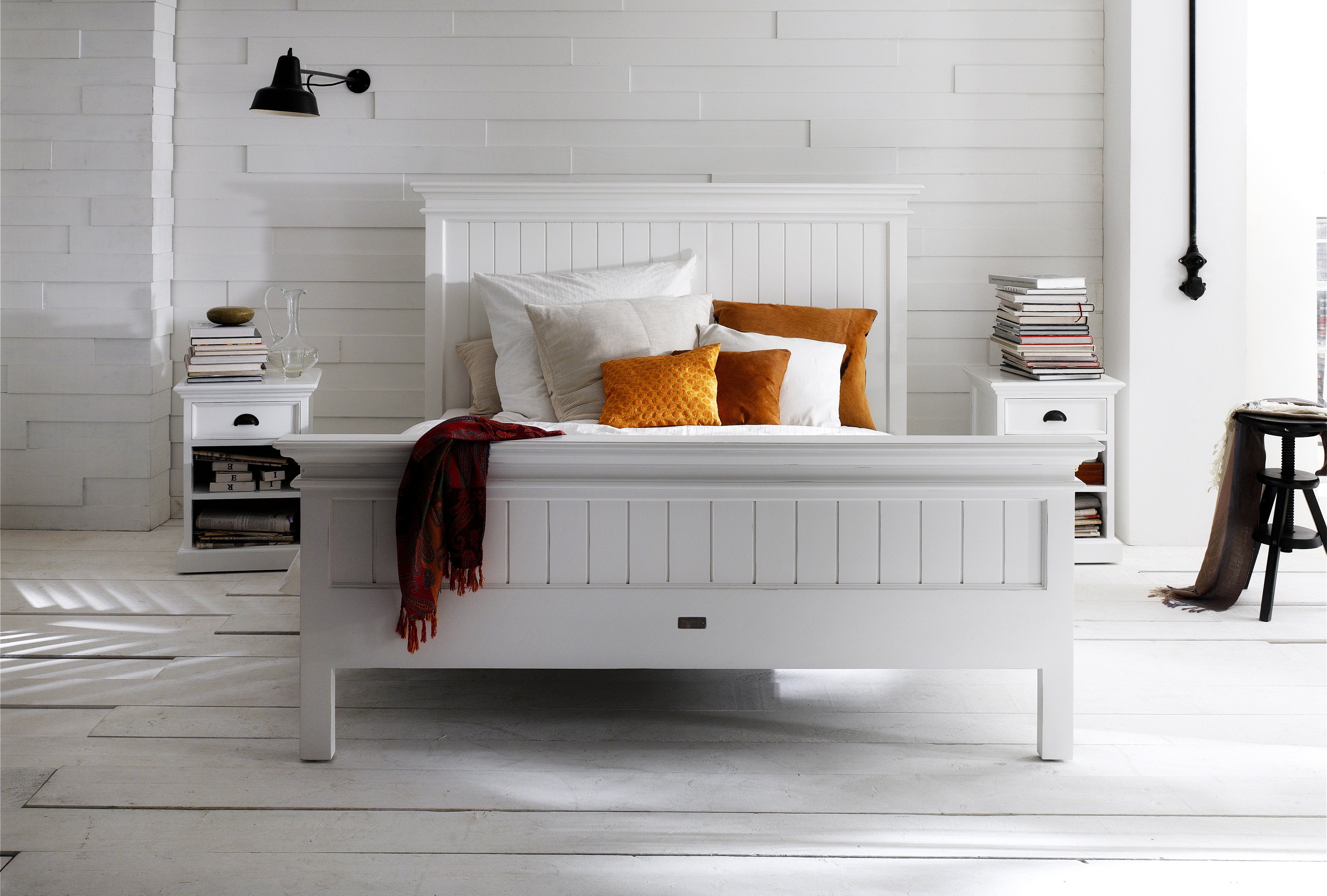 Bedroom furniture - Transform the room with white wooden furnitures