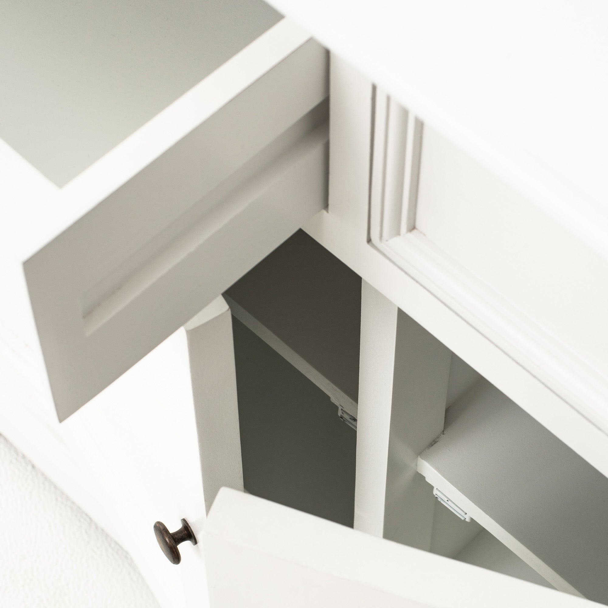 Provence Buffet - White