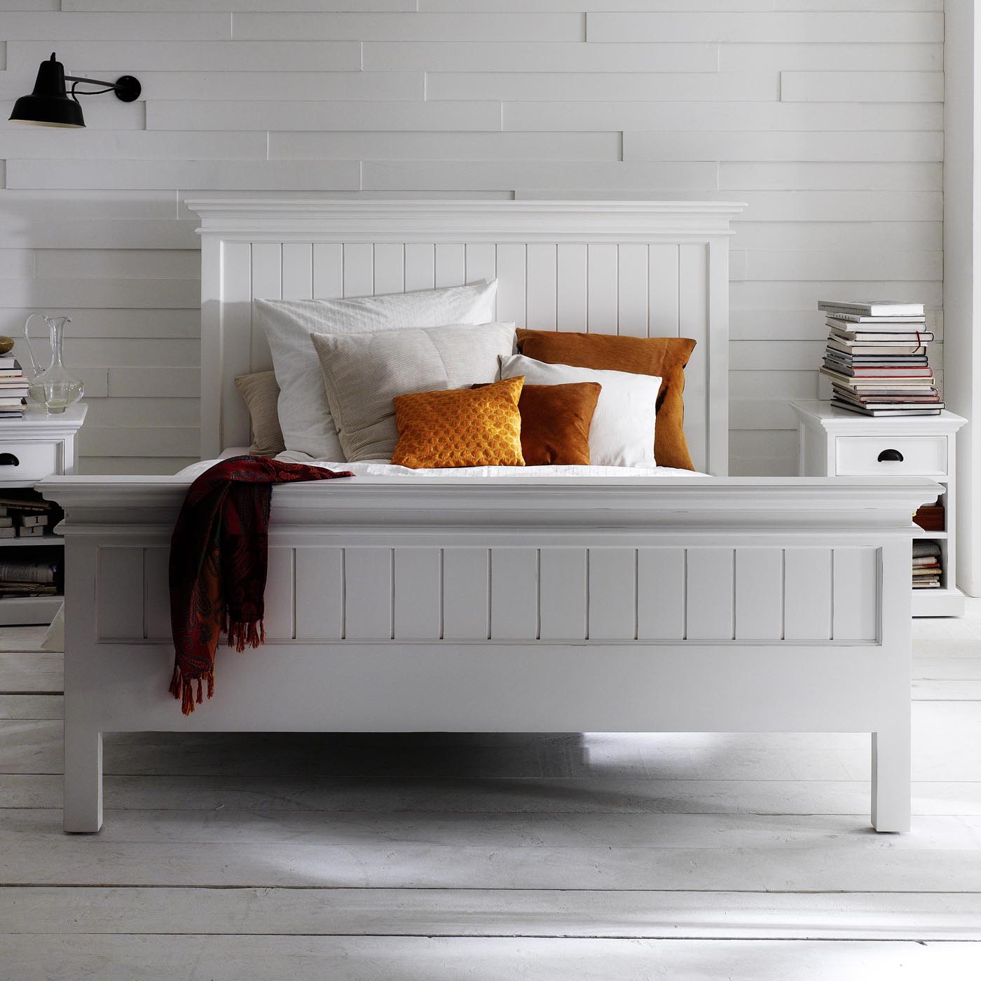 Halifax King Bed with Footboard - White