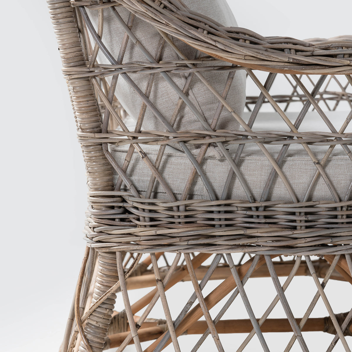 Wickerworks Harbour Bench