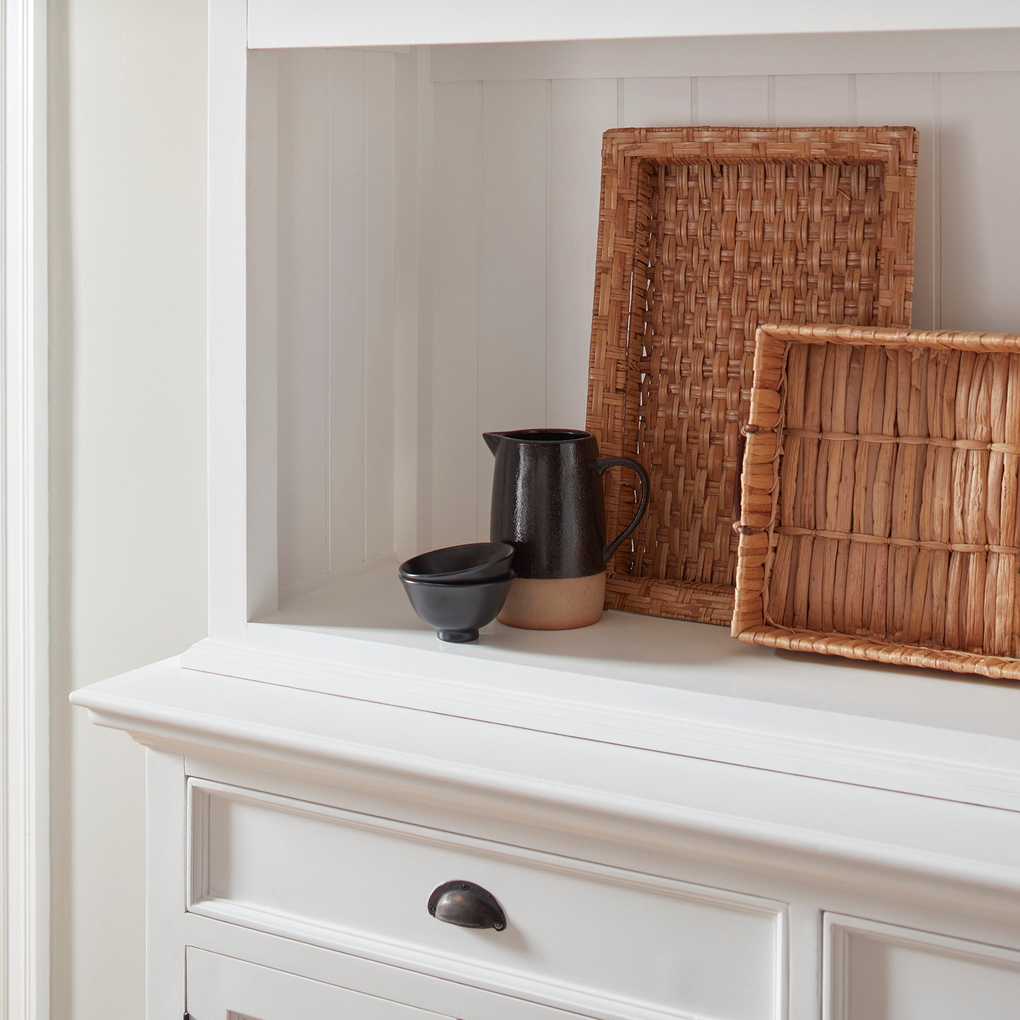 Buffet Hutch Unit with 2 Adjustable Shelves